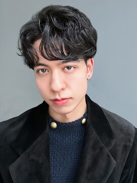 アイティーバイアルバム 藤沢店(IT by ALBUM) ブルーブラック刈り上げセンターパートサーフカール_F0628