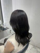 ヴァンカウンシル 一宮店(VAN COUNCIL)&nbsp;動くたび光を纏う、上品なツヤ髪ウェーブ/髪質改善/艶感