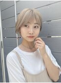 ハイトーンベージュ