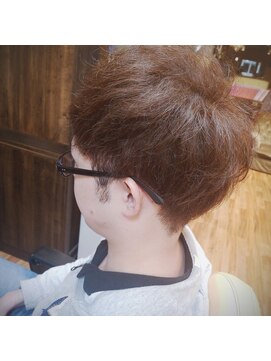 クラージュ 二十四軒店(HAIR SPACE COURAGE) クセ毛ショート