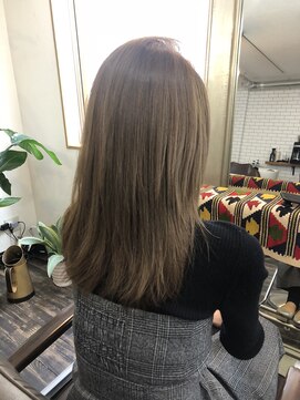 ラジ(lagi) うるツヤセミロング