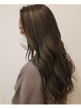 パザパ 交り江店(PA.ZA.PA.) カーキグレージュ×ハイライト