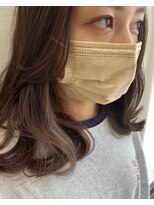 ヘアーサロン トランク(TRUNK)&nbsp;ベージュ　ベールカラー　くびれミディアム