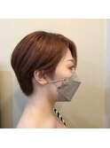 前髪長めの大人ショート