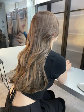 ラ キング(LA KING) ミルクグレーベージュ/oono