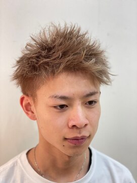 オーリーヘア 希望ヶ丘店(Olliy hair) ジェットモヒカン/アースカラー/フェザーショート/30代40代50代
