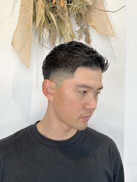 トイロ(toiro) 刈り上げベリーショート