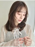 ミディアムレイヤー/ミディアムヘア/