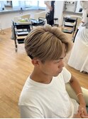 ミルクティーベージュメンズセンターパート