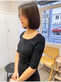 前上がりボブレイヤーグレージュカラーグレーベージュ30代20代