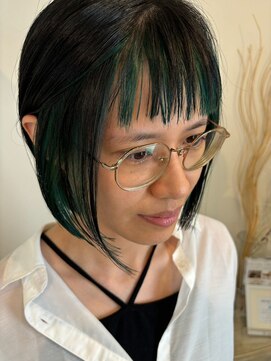 ロッカ(ROCCA) エッジィグリーンボブ
