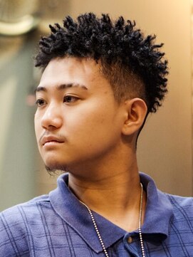 プロショップウェーブ(PRO SHOP WAVE) スペインカール/プードルパーマ/メンズパーマ/ニュアンスパーマ