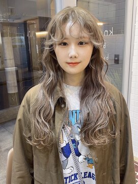 ノットバイベル 大宮(knot by belle) ブリーチあり◎ミルクティー