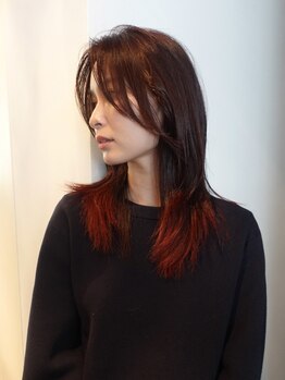 フォークロア 本店(Folk Lore)の写真/肌の色まで明るく魅せる―…髪を傷ませない、こだわりのカラー剤であなたのなりたいを叶えます♪