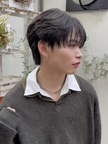 モモ(momo)&nbsp;人気インナーカラー/イヤリングカラー/フェイスフレーミング渋谷