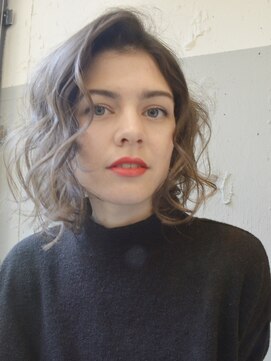 スタジオ ノル(studio noll) 【studio noll佐田】起き抜けエアリーボブ