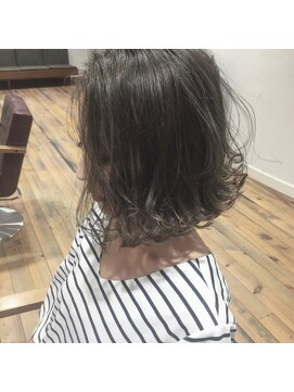 ナーリー(GNARLY Hair Design) 切りっぱなしロブ