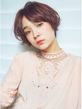 ラレイ(Lalei) 表参道駅/青山　ワンサイドショート　マッシュ　辻幸奈