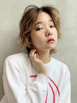 アルバム 銀座(ALBUM GINZA) 無造作ウェーブ_外ハネボブアッシュブラウンネオウルフ_56998