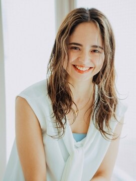 ディバイン ティエドゥール お花茶屋(divine tiedeur) ゆるふわロング