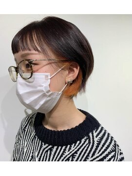 パブロ(Pablo) インナーカラー × オン眉