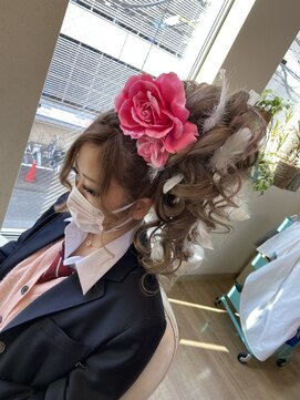 ロカット サロン(Roquat Salon) 盛り髪卒業式ヘアアレンジ【ヘアセット　立川/立川南/国分寺】