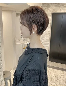 メモリーズ 銀座(Memories) ショートボブ/大人巻き/ぷつっとボブ/ナチュラルモード/銀座駅
