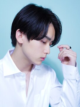 アルファ 新宿(alpha) フェザーパーマ/刈り上げセンターパート/サーフカール[新宿]