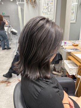 アヴァンス 京橋店(AVANCE) バレイヤージュ風ハイライト