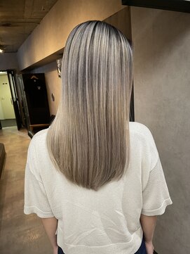 サニー 渋谷(SUNNY) バレイヤージュ、ハイライト、レイヤーロング、キッズカット