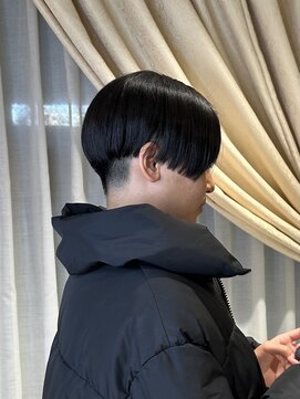 刈り上げハンサムショート