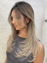 ヨロ 渋谷(YOLO)&nbsp;韓国ヘアーハッシュカットレイヤーカットハイライトカラー