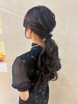 ヴィサージュアクト(VISAGE a.c.t)&nbsp;ゆるふわローポニーアレンジ