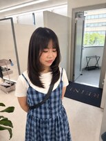 レーヌ(REINE) 地毛風ダークカラー/韓国風顔まわりレイヤー