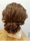 大人ルーズヘアアレンジ