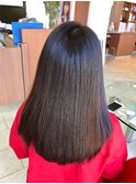 つやつやストレートヘアー