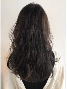 ヴェイン(VEIN) 【VEIN】イルミナカラーデザインカラー 無造作カール ロングヘア