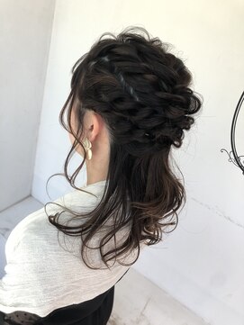 アドール(ADOR) 【ADOR＊MIHO】アップスタイル