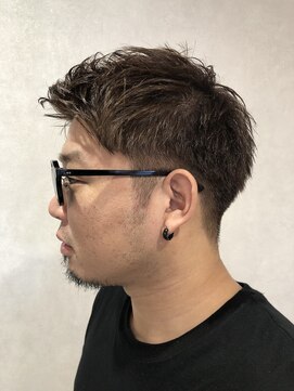 ヘアデザイン ファブロ(hair design FABRO.) ◎スモーキーツーブロック◎