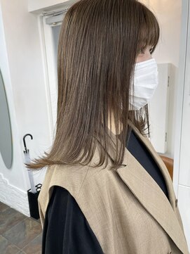 イコ 表参道原宿(ico) オリーブベージュ イルミナカラー カーキ 髪質改善