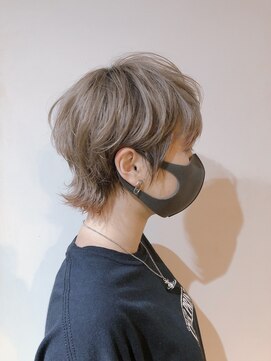 髪質改善と縮毛矯正の専門店 サンティエ(scintiller) 大人綺麗な小顔襟足スッキリショートボブ　30代40代50代