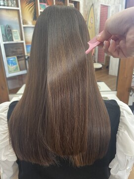 ヘアリゾート リノ(Hair resort Lino) 髪にドラマを。ストレート