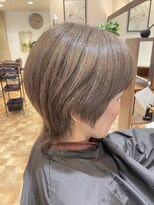 アイニ 河内小阪店(aini)&nbsp;白髪ぼかしカラー白髪ぼかしハイライト大人ショート30、40、50代