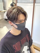 メゾン(Maison)&nbsp;ENHYPENニキ風センターパート×ハイライト　韓国ヘア