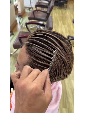 エクセレントムーブ(excellent MOVE) 外国人風メッシュカラー