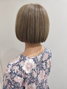 ジエクトアイロ 江坂駅前 【似合わせカラー】白髪ぼかし/細めハイライト/大人ハイライト