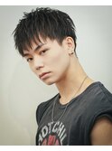 無造作ソフトツイストスパイキー刈り上げショートマッシュ