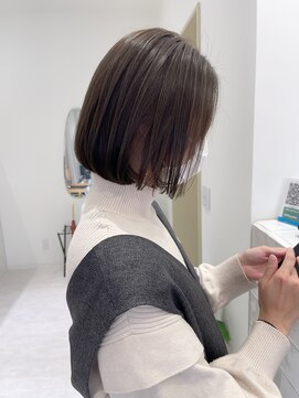 ジーナ 姪浜(Zina) [Zina姪浜]髪質改善/艶髪/小顔/ボブ/ショート/ショートボブ