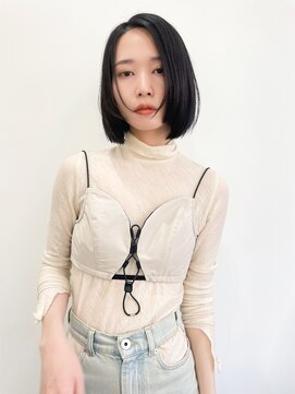 オーリーエトワ 御器所(oorry.etwa) 大人ミニマルボブで抜け感を