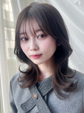 バイオレット 表参道店(Violet) 顔周りカットミディアムレイヤーハッシュカットシースルーバング